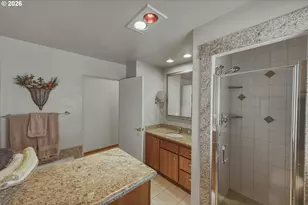 1037 N 10th St, Coos Bay, OR 97420 - Photo 19
