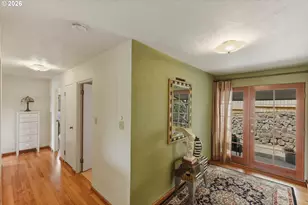 1037 N 10th St, Coos Bay, OR 97420 - Photo 17