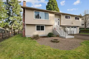 1310 Sherri Ct, West Linn, OR 97068 - Photo 3