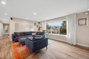 1310 Sherri Ct, West Linn, OR 97068 - Photo 7