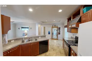 97940 W Benham Ln, Brookings, OR 97415 - Photo 15
