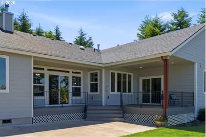 21020 NE Finnigan Hill Rd, Hillsboro, OR 97123 - Photo 17