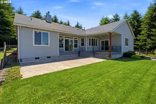 21020 NE Finnigan Hill Rd, Hillsboro, OR 97123 - Photo 41