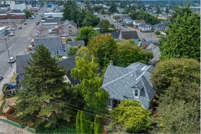829 Florida St, North Bend, OR 97459 - Photo 1