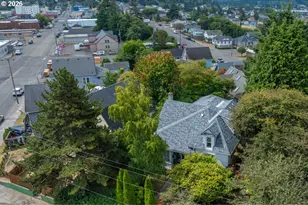 829 Florida St, North Bend, OR 97459 - Photo 1