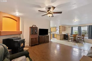 5120 NW Broad St, Roseburg, OR 97471 - Photo 7
