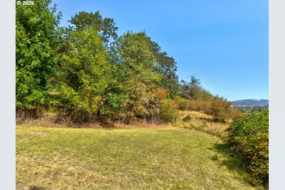 5120 NW Broad St, Roseburg, OR 97471 - Photo 45