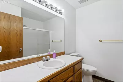 2730 NE Roberts Ave, Gresham, OR 97030 - Photo 33