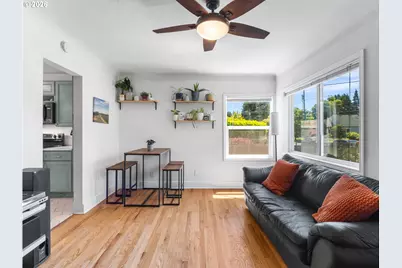 4526 SE 37th Ave, Portland, OR 97202 - Photo 5