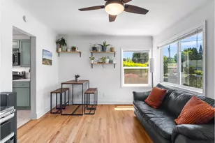 4526 SE 37th Ave, Portland, OR 97202 - Photo 5
