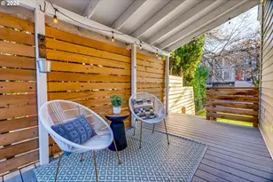 223 S Whitaker St, Portland, OR 97239 - Photo 31