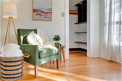 223 S Whitaker St, Portland, OR 97239 - Photo 17