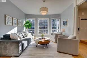 223 S Whitaker St, Portland, OR 97239 - Photo 5