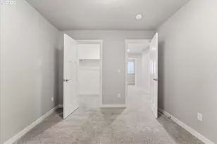 8565 SW 176th Ave, Beaverton, OR 97007 - Photo 31