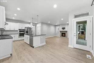 8565 SW 176th Ave, Beaverton, OR 97007 - Photo 13