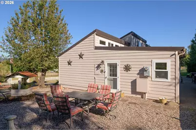 36189 Hwy 58, Pleasant Hill, OR 97455 - Photo 3