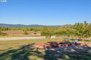 36189 Hwy 58, Pleasant Hill, OR 97455 - Photo 35