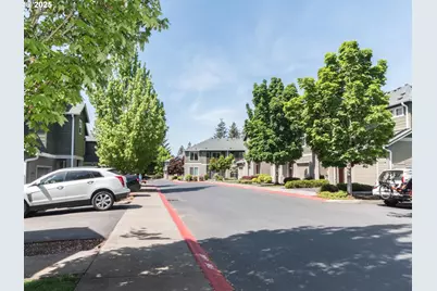 4556 SW 11th St, Gresham, OR 97080 - Photo 3