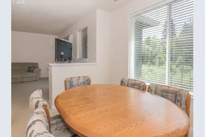 4556 SW 11th St, Gresham, OR 97080 - Photo 9