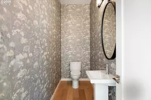 3718 SW Hillside Dr, Portland, OR 97221 - Photo 15