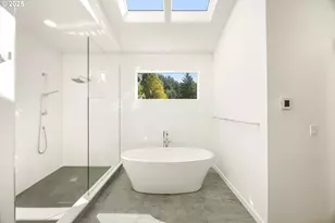 3718 SW Hillside Dr, Portland, OR 97221 - Photo 21