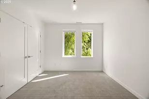 3718 SW Hillside Dr, Portland, OR 97221 - Photo 33