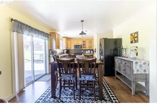 503 S Holmes St, Wallowa, OR 97885 - Photo 11