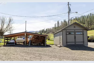503 S Holmes St, Wallowa, OR 97885 - Photo 43