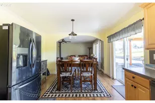 503 S Holmes St, Wallowa, OR 97885 - Photo 9