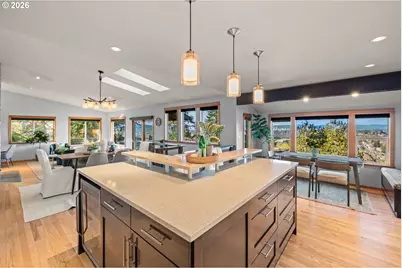 2831 NE Rocky Butte Rd, Portland, OR 97220 - Photo 9