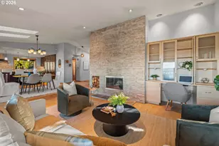 2831 NE Rocky Butte Rd, Portland, OR 97220 - Photo 17