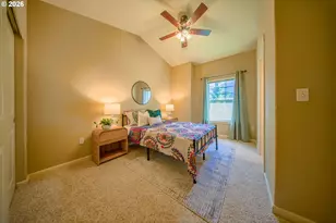 1010 SW 170th Ave, Beaverton, OR 97003 - Photo 17