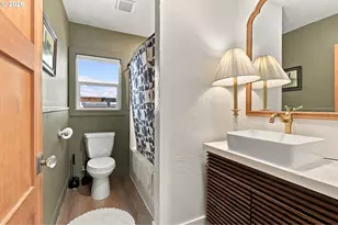 954 Park St, Woodland, WA 98674 - Photo 9