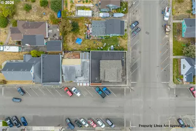 190 E 3rd St, Coquille, OR 97423 - Photo 11