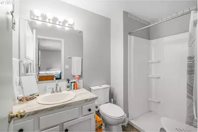 1829 SW 17th St, Gresham, OR 97080 - Photo 13