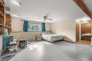 1829 SW 17th St, Gresham, OR 97080 - Photo 17