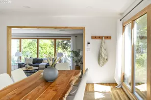 11207 SW 53rd Ave, Portland, OR 97219 - Photo 15