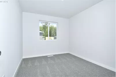 749 NE 13th St, Battle Ground, WA 98604 - Photo 13