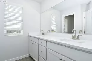 749 NE 13th St, Battle Ground, WA 98604 - Photo 17