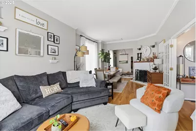 952 Main St E, Monmouth, OR 97361 - Photo 5