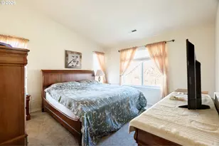 1037 NE Creeksedge Dr, Hillsboro, OR 97124 - Photo 27