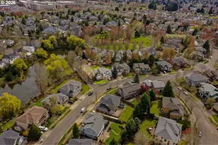 1037 NE Creeksedge Dr, Hillsboro, OR 97124 - Photo 47