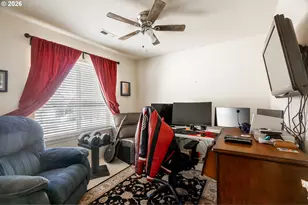 1037 NE Creeksedge Dr, Hillsboro, OR 97124 - Photo 33