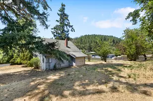 612 N State St, Sutherlin, OR 97479 - Photo 47