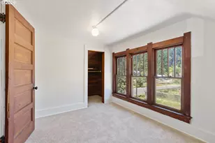 612 N State St, Sutherlin, OR 97479 - Photo 35