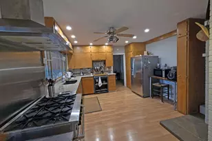 842 NE 113th Ave, Portland, OR 97220 - Photo 7