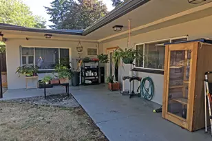 842 NE 113th Ave, Portland, OR 97220 - Photo 21