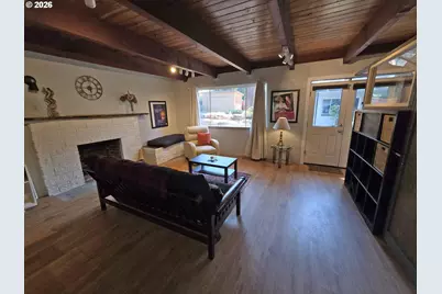 842 NE 113th Ave, Portland, OR 97220 - Photo 17