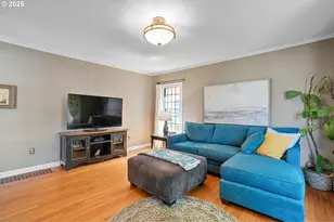 1712 SE 38th Ave, Portland, OR 97214 - Photo 7