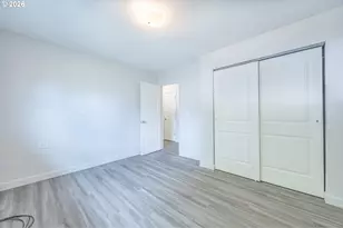 3077 W Lorraine Ave, Roseburg, OR 97471 - Photo 21